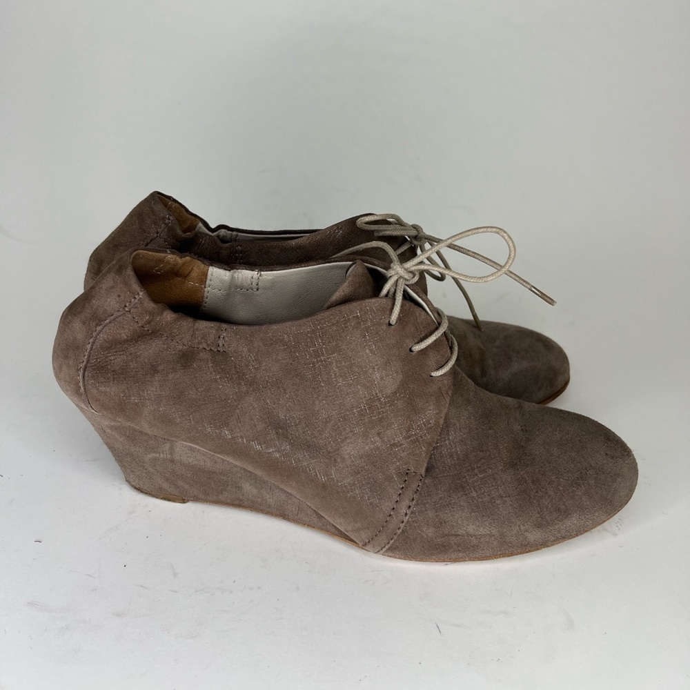 AGL Shoes Booties Women 36.5 US 6.5 Attilio Giusti Leombruni Lace Up Wedge Heels